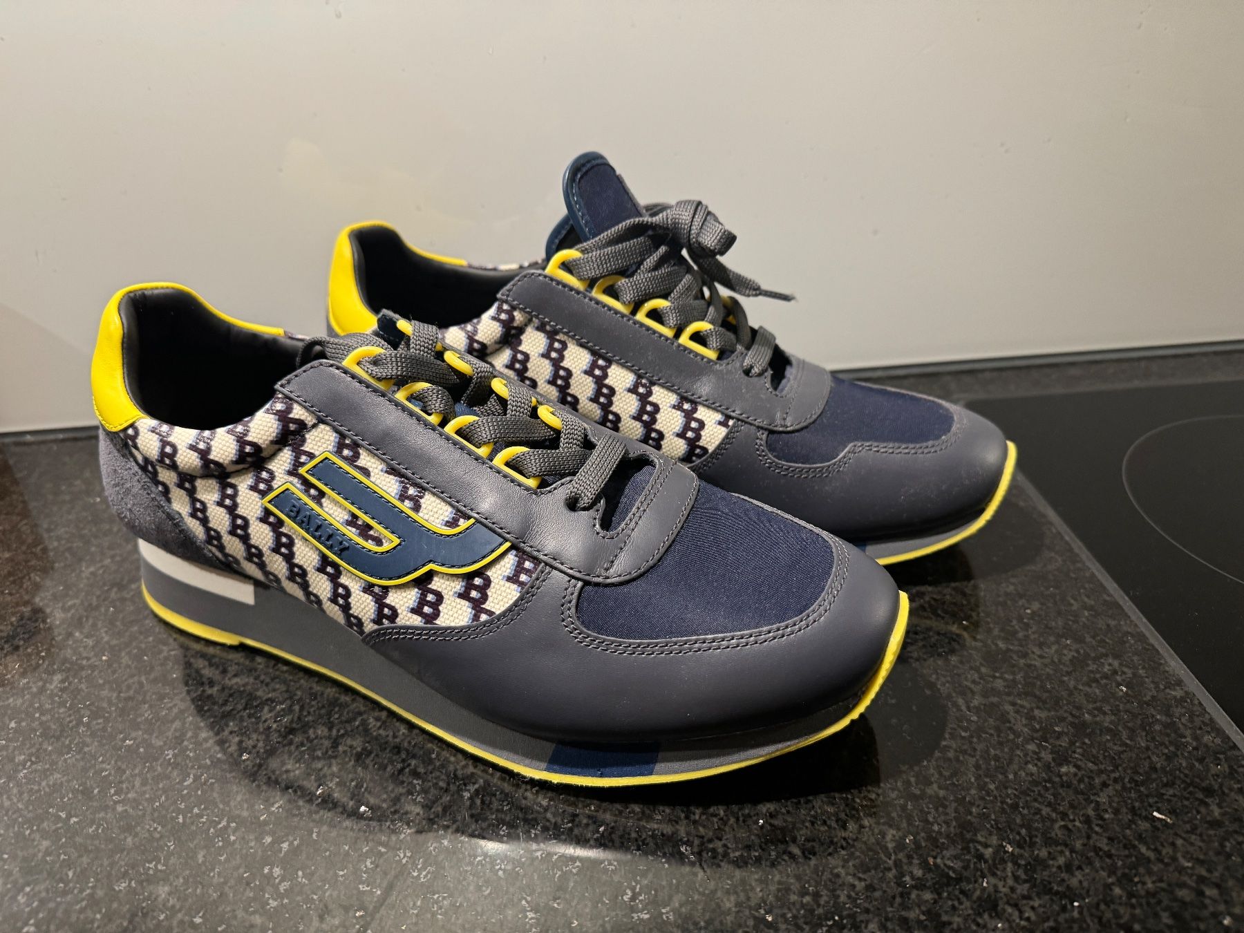 Bally Scarpe da uomo: Bally Sneaker galaxy Gr 42 – Nuovo e nell'imballaggio originale da Volketswil venduto da praxis12 1