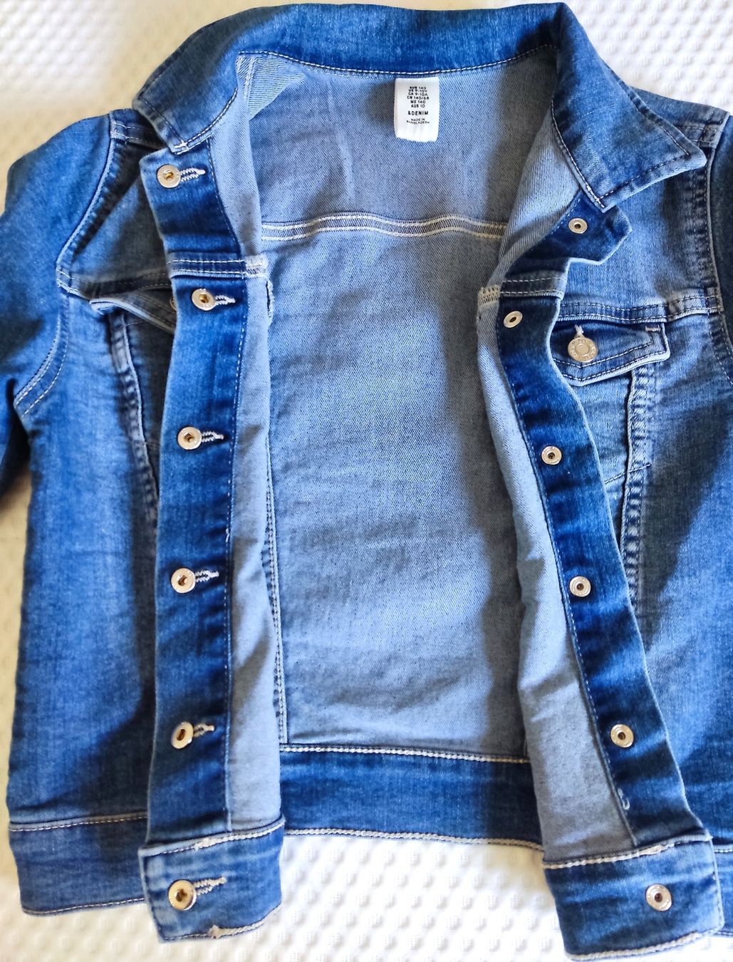 H&M Jacken & Mäntel: H&M Jeansjacke Gr. 140 – Gebraucht aus Biel/Bienne von AnikaNah 2