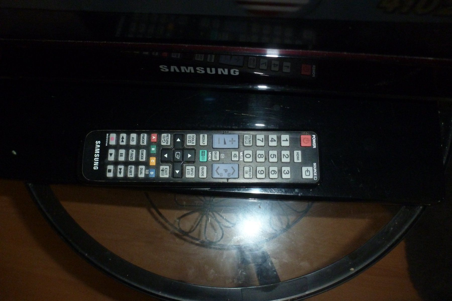Samsung Televisori: Samsung LE32C530F1W Television – Usato da Emmen venduto da newcar4you 5