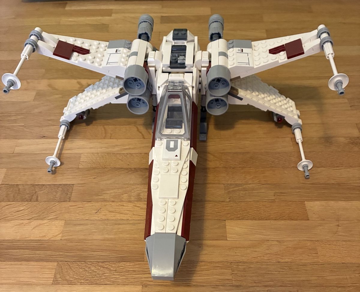 Lego Kit di costruzioni: Star Wars X-wing – Nuovo (secondo la descrizione) da Lausanne venduto da zol_btv9 5