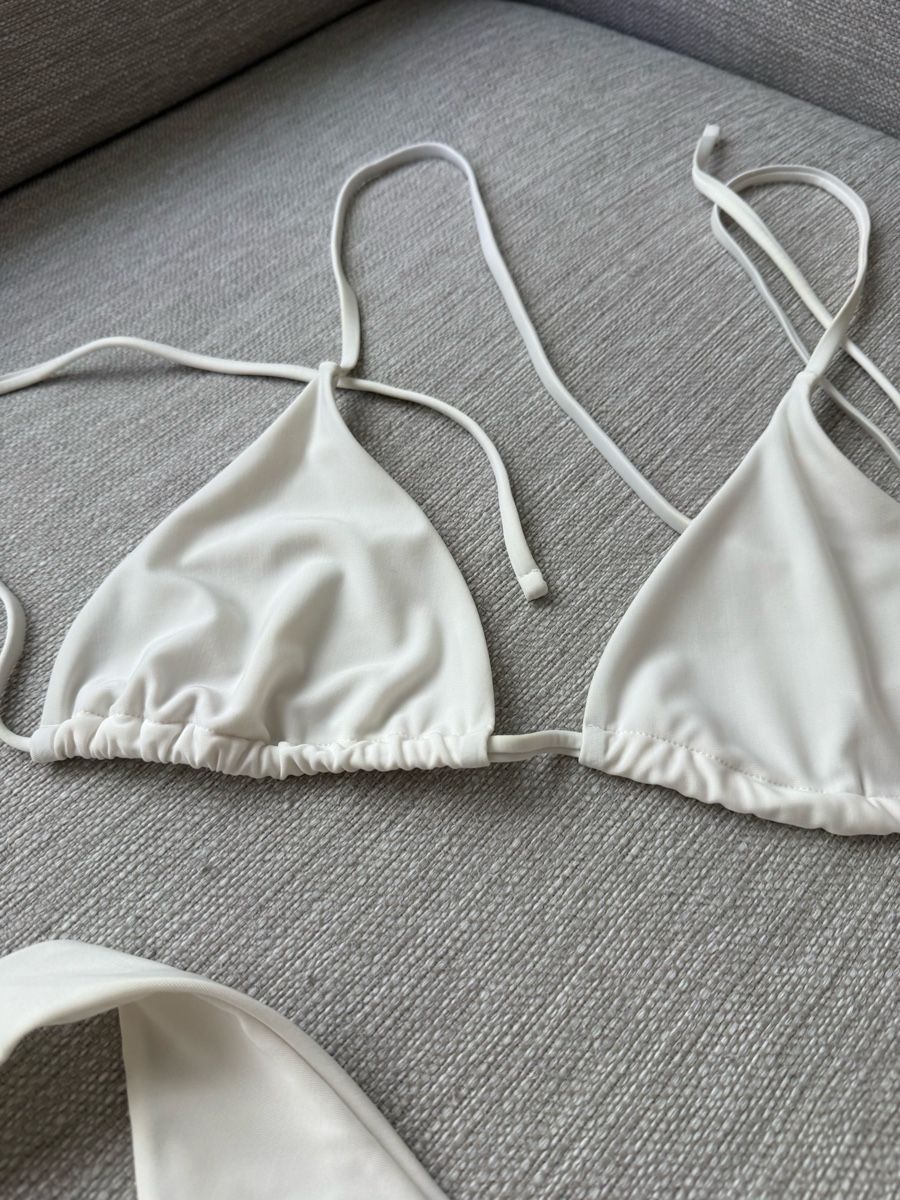 Costumi da bagno & Bikini: White bikini classic ! (Size S) – Nuovo (secondo la descrizione) da Genève venduto da fat_5zzp 2