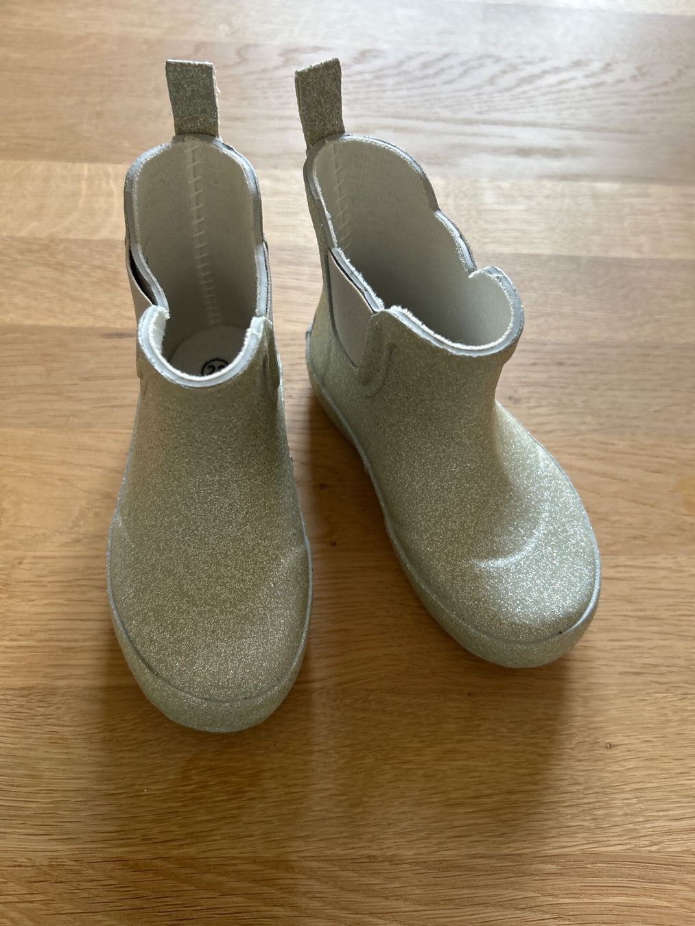 Scarpe per ragazzi: Celavi Regenstiefel 23 silber – Nuovo (secondo la descrizione) da Zürich venduto da cloud_303