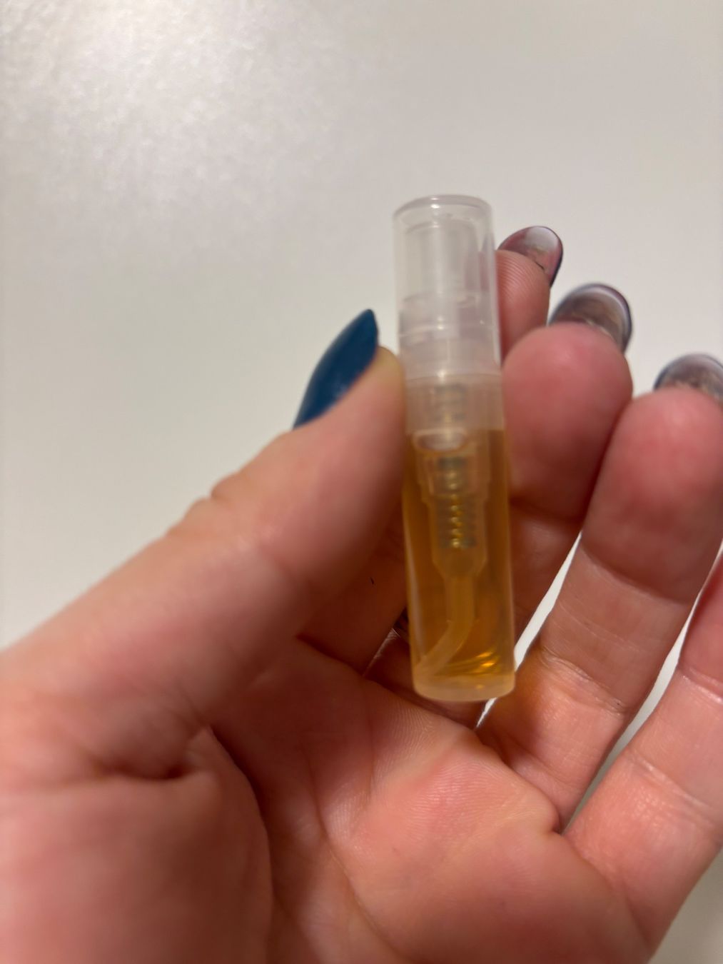 Lattafa Parfum & Eau de Toilette: Alhambra Montaigne Coco EDP 2ML (Mancera Coco Vanille) – Gebraucht aus Zürich von deruja 1