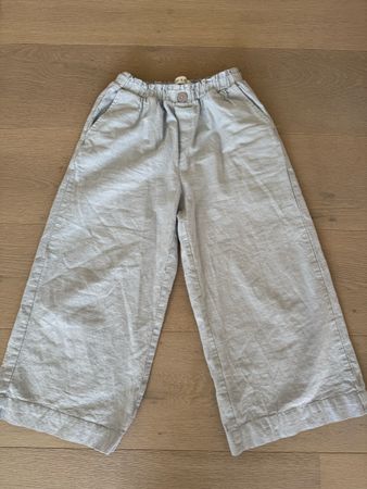 Hose 140 cm (ist dan eine 3/4 Hose) sonst ab 128 tragbar