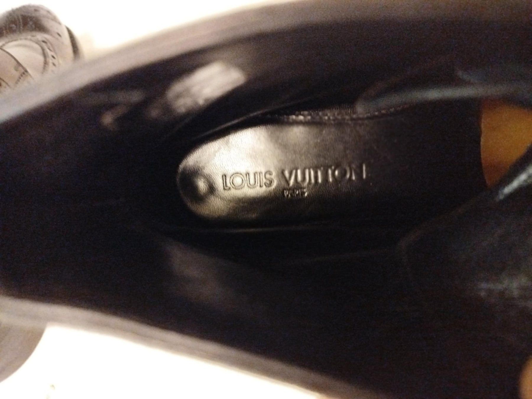 Louis Vuitton Herrenschuhe: Louis Vuitton chaussures / 42,5 – Gebraucht aus La Chaux-de-Fonds von Emmaus2300CDF 4