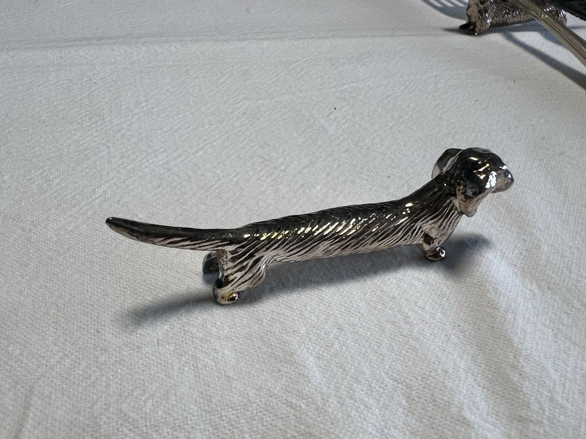 Statuette: Dackel Messerhalter, Silberlook, 3er Set, Tischdeko – Usato da Perlen venduto da Chregle1 3