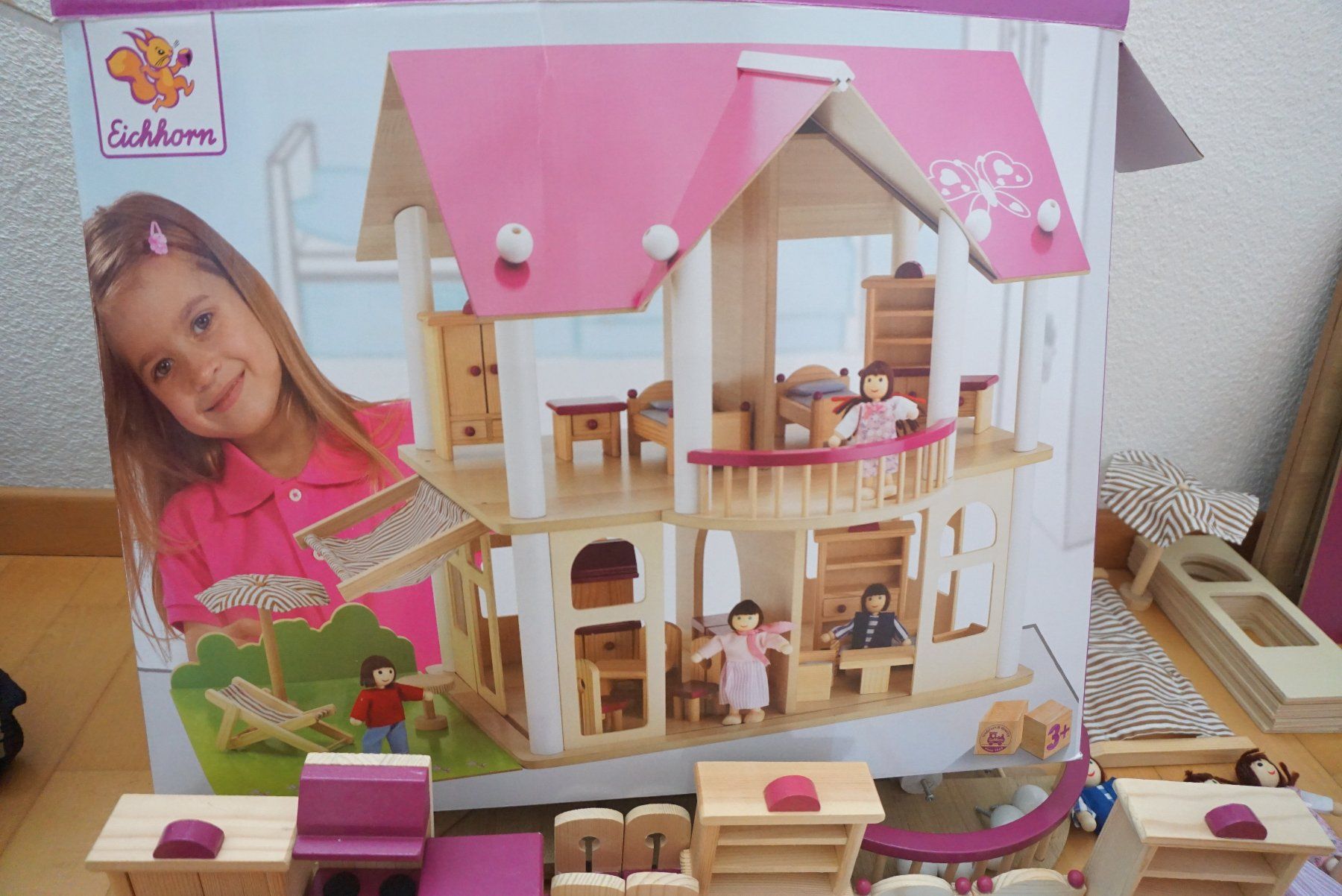 Case e mobili per bambole: Puppenhaus von Eichhorn – Nuovo (secondo la descrizione) da Hochdorf venduto da Aguadulce