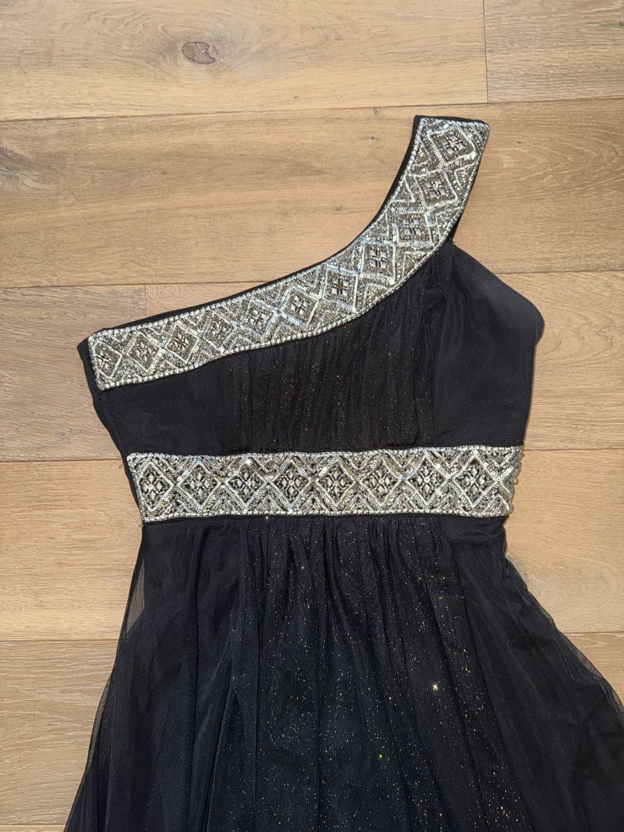 Vestiti: Elegantes Abendkleid, schwarz, Grösse 36, nur einmal getrage – Nuovo (secondo la descrizione) da Altdorf UR venduto da Lilelo82
