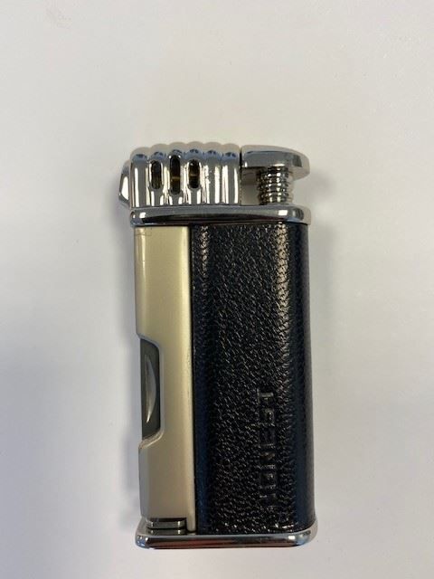 Accendini: Honest Pfeifenfeuerzeug – Nuovo e nell'imballaggio originale da Wängi venduto da elcigarro