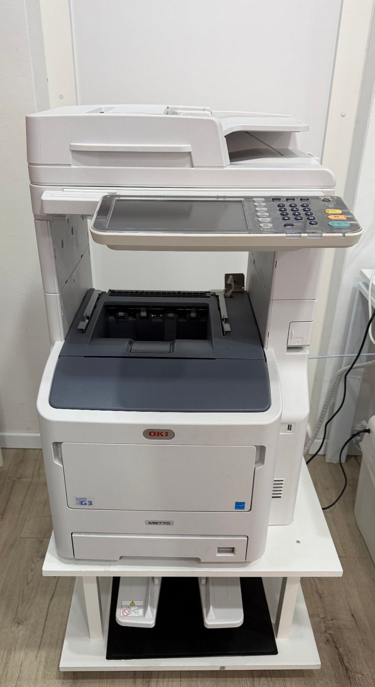Oki Stampanti: OKI MB770 Multifunktionsdrucker – Difettoso da Tenero venduto da vicia14