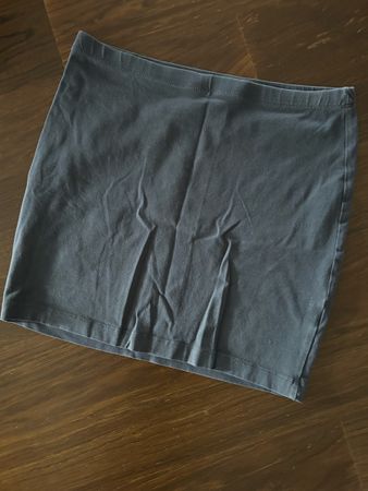 Dunkelgrauer Minirock, und Thermo Leggins  Gr.S   