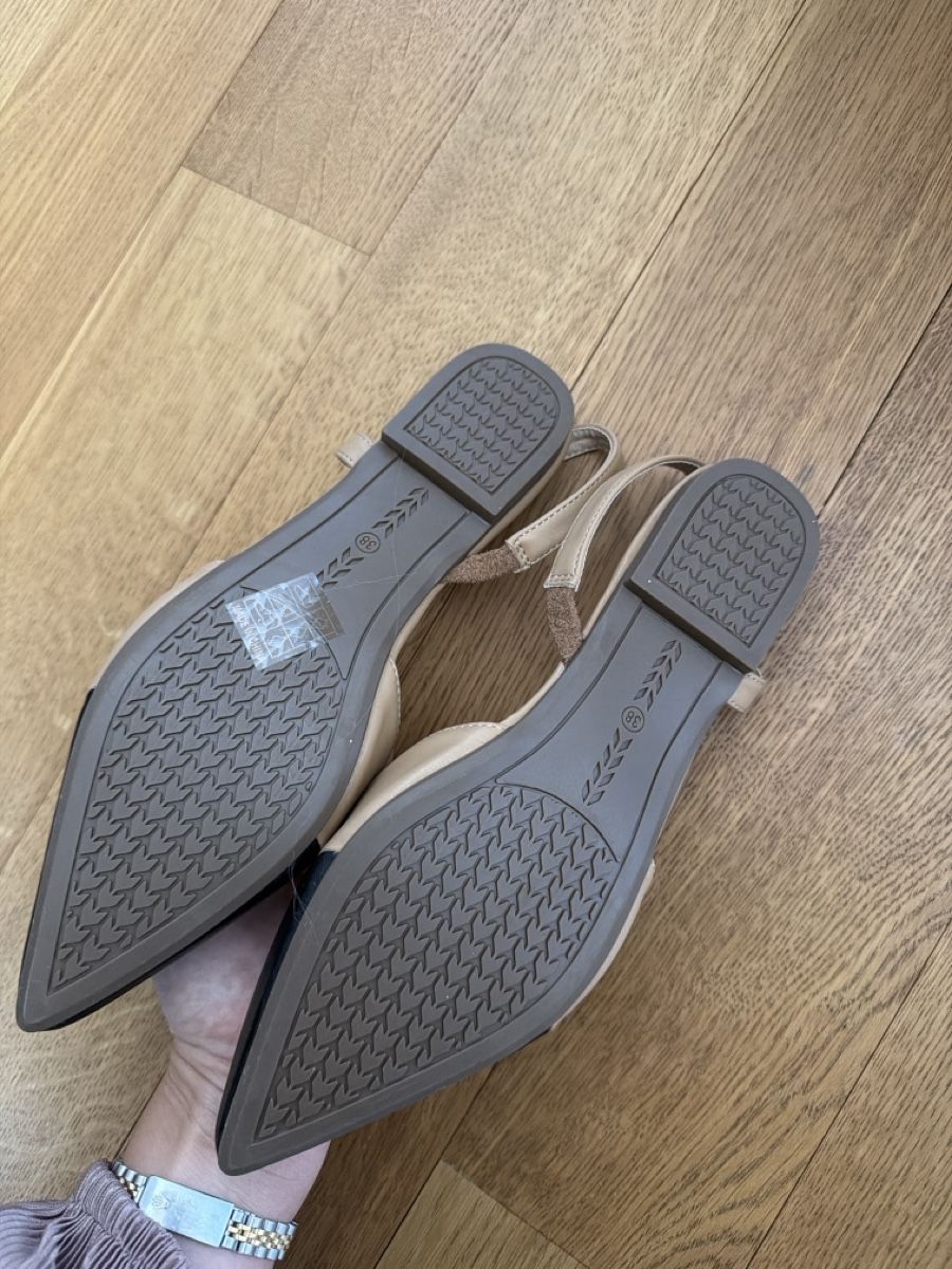 Damenschuhe: Flat leather sandals 38 – Neu (gemäss Beschreibung) aus Hausen AG von nik_9sg2 2