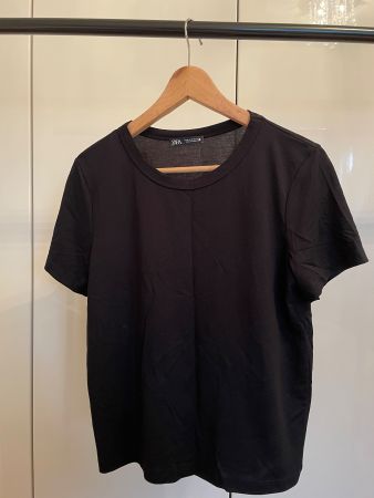 Zara T-Shirt schwarz