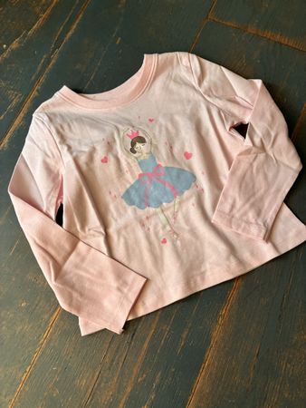 Schönes Langarmshirt Gr. 98, Neu