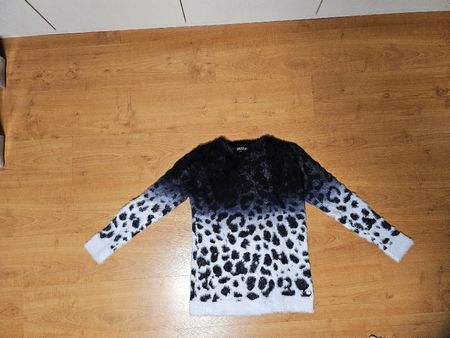 Koroshi Pullover