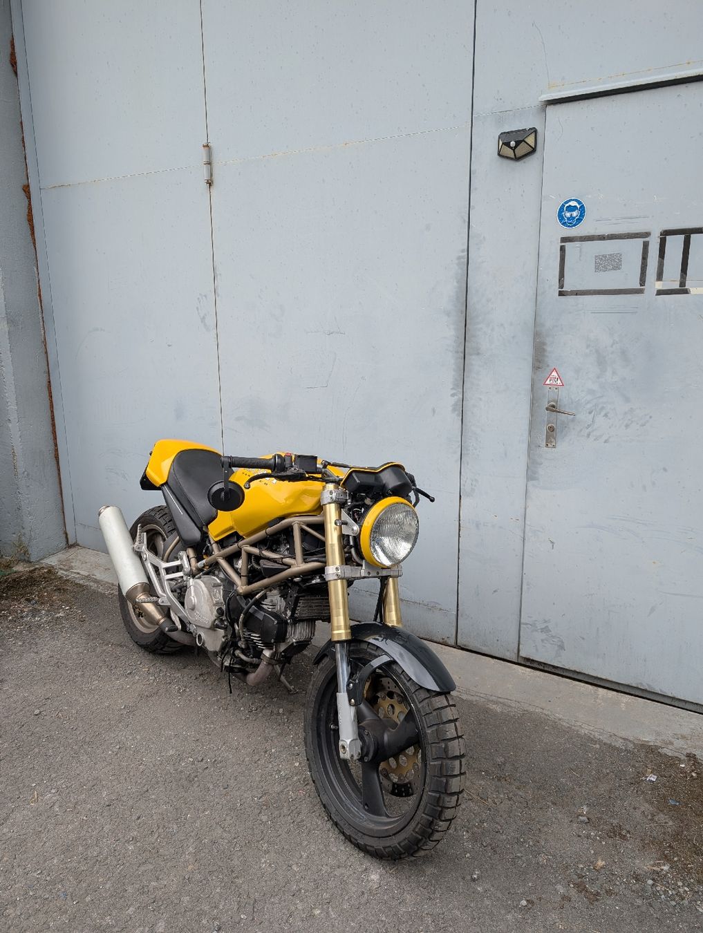Ducati Strasse: Ducati Monster 600 – Gebraucht aus Seedorf UR von Ciabatta-Racing 2