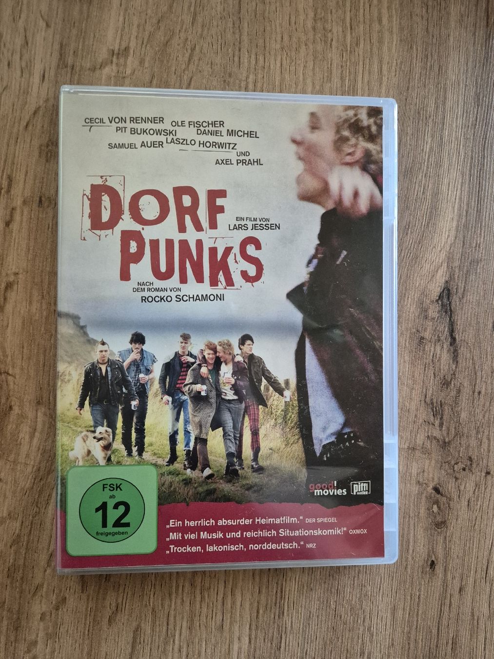 Alle DVDs: Dorf Punks DVD – Gebraucht aus Berneck von jst_nk6y