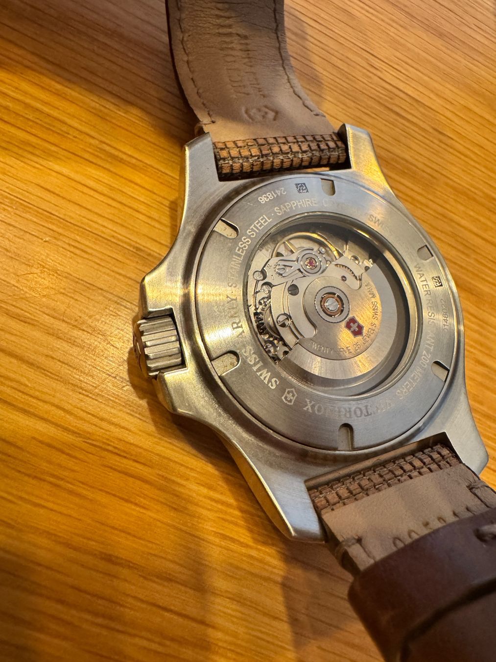 Victorinox Orologi: Victorinox I.N.O.X. MECHANICAL – Usato da Lenzburg venduto da Li-Lo 3