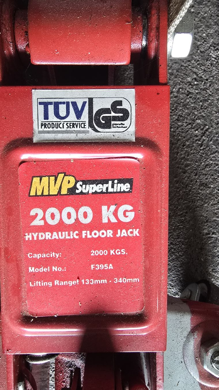 Tutti gli attrezzi: Wagenheber MVP SuperLine 2000kg – Usato da Oberrohrdorf venduto da Ironed 1