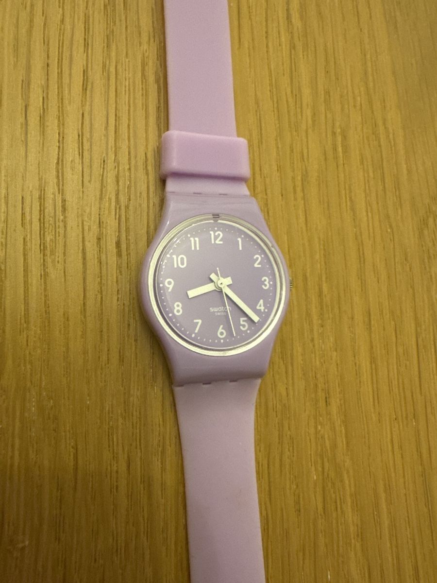 Swatch Orologi: Swatch Uhr Fliederfarben Damen – Usato da Zürich venduto da strickliesel1996