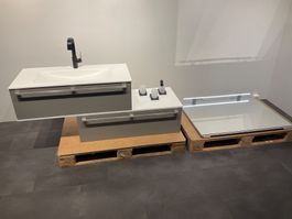 074 Badmöbelkombination, weiss/grau, 150cm