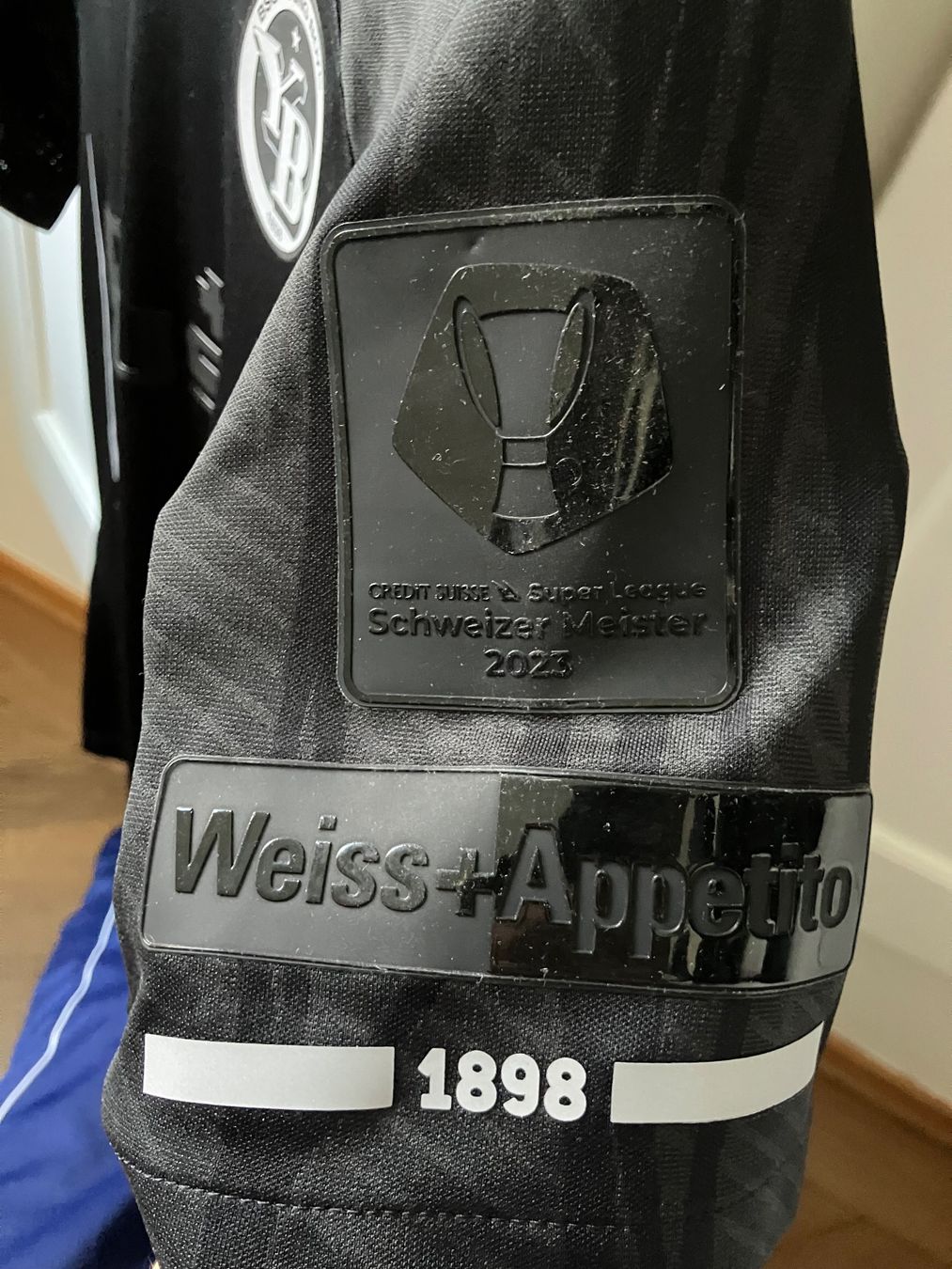 Young Boys Canottiere & Pantaloni: Yb Spezialtrikot Amnesty – Usato da Bern venduto da Marc.12345 2