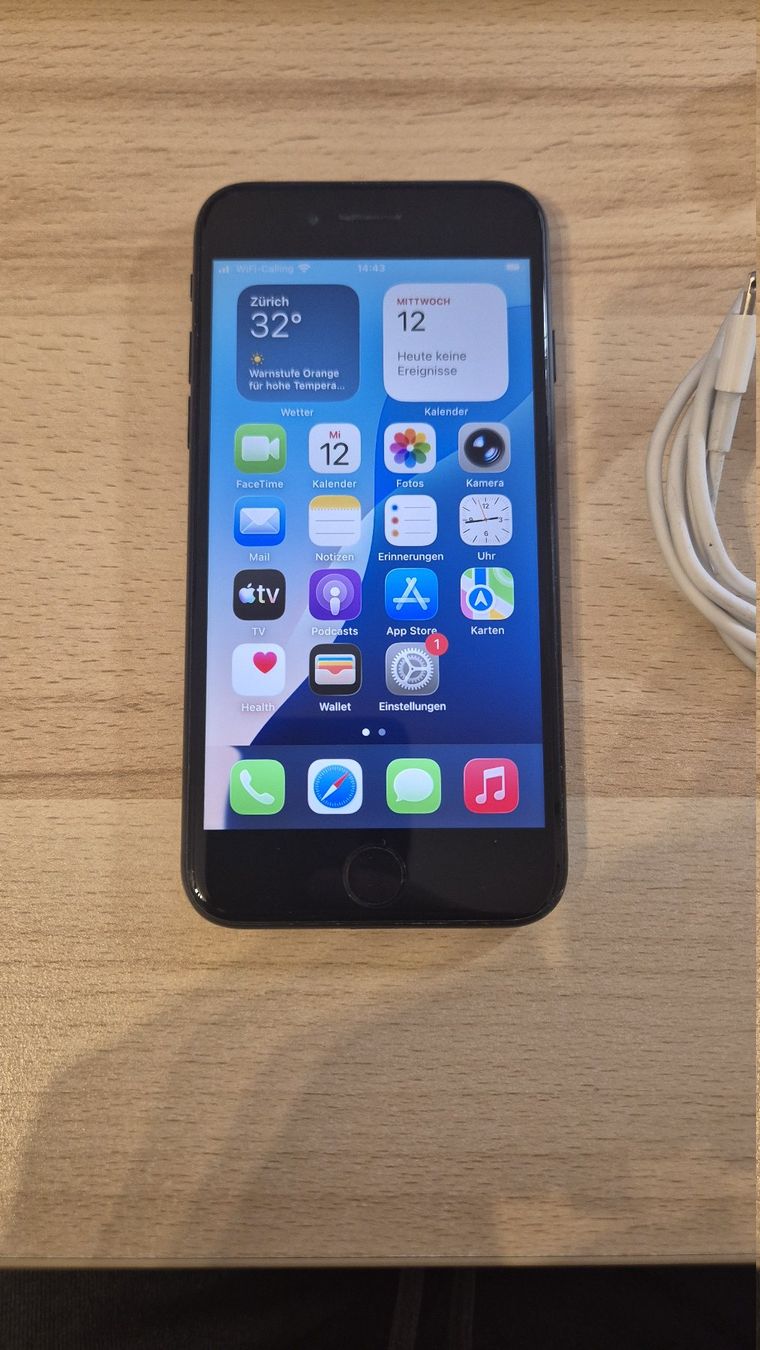 Apple Telefoni cellulari / Smartphones: iPhone SE 2020 64GB Black 3019 – Usato da Münchenbuchsee venduto da MV_Solutions 1