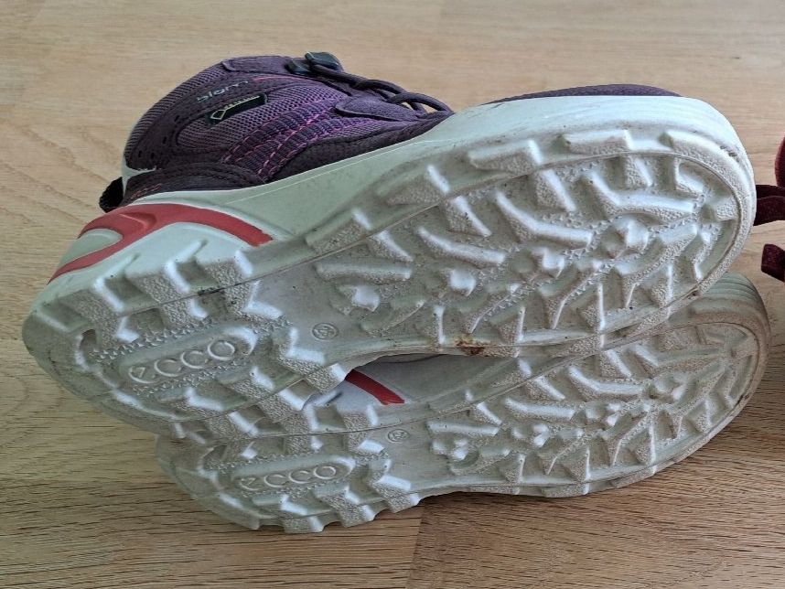 Ecco Scarpe per ragazze: Ecco biom gore-tex Schuhe Gr. 28 – Nuovo (secondo la descrizione) da Bergdietikon venduto da Staphylococcus 2