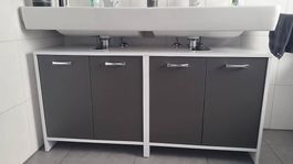Badezimmerschrank für Doppelwaschbecken 