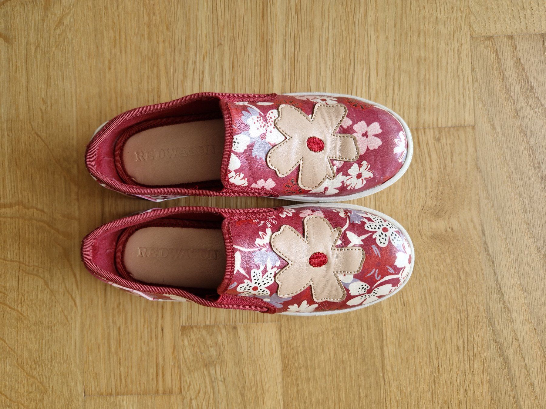 Scarpe per ragazzi: RED WAGON Mädchen Sneaker Slipper 32 – Usato da Gossau SG venduto da dolores_x 2