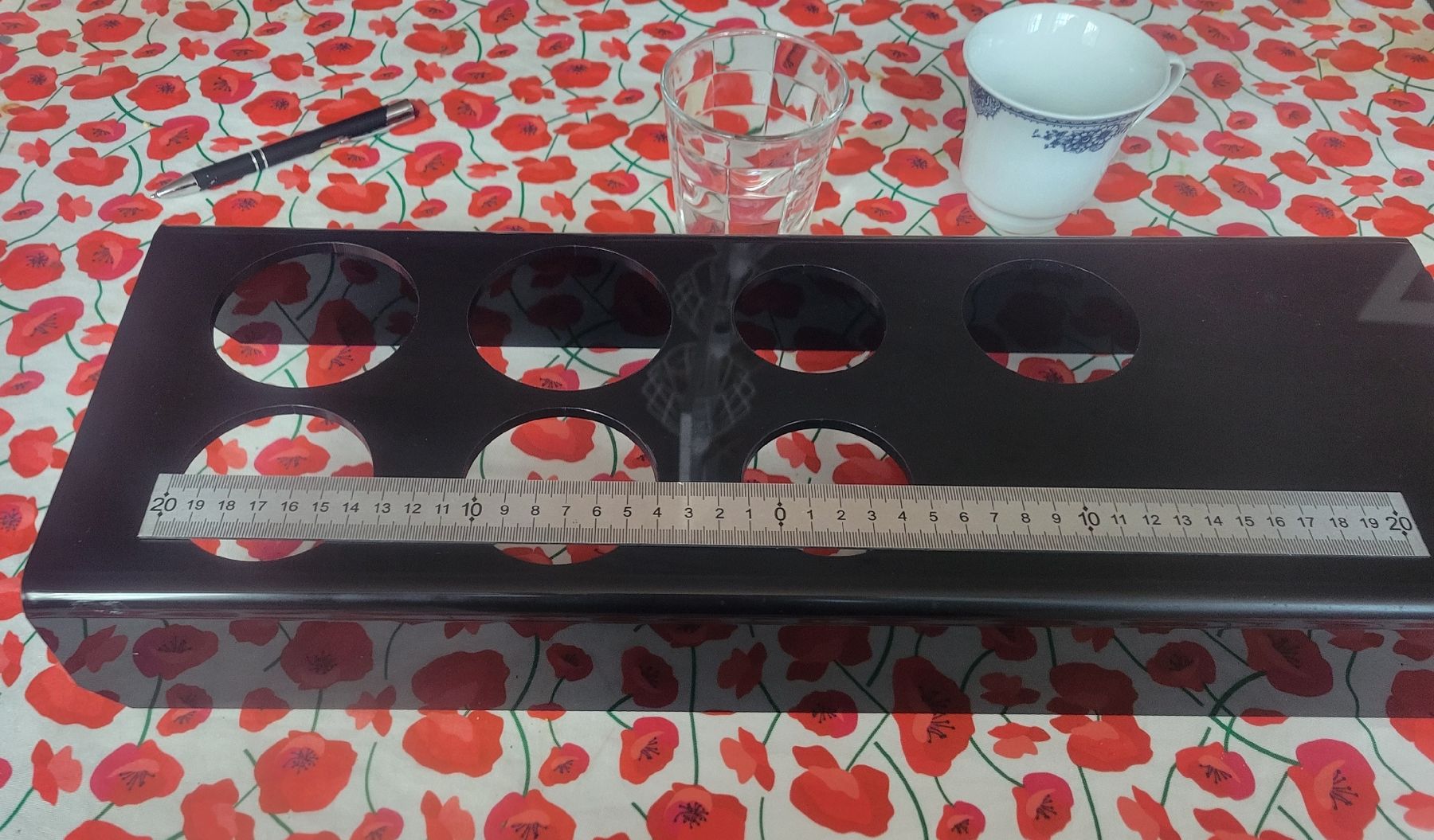 Geschirrsets: Support élégant pour tasses et verres – Neu (gemäss Beschreibung) aus Bernex von Dariafr 7