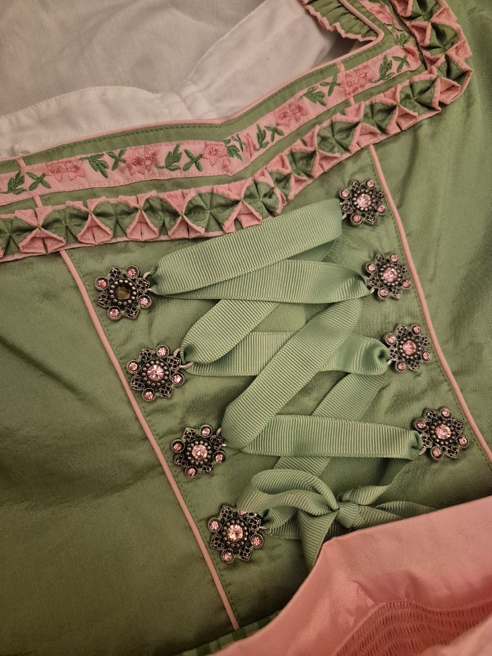 Vestiti: Landhaus Dirndl mit Bluse ,Grösse 36 – Usato da Winterthur venduto da obe_6hxf 2