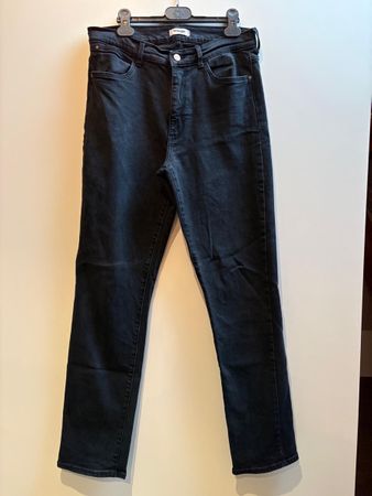 Wrangler Jeans schwarz Five Pocket Modell guter Zustand