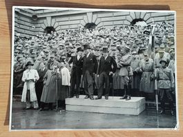 Altes Photo / General Guisan mit Celio, Kobelt etc. um 1940