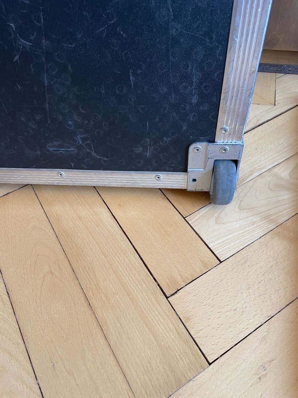 Strumenti musicali: Pedalboard mit Rollencase – Usato da Chur venduto da Pcapaul 5