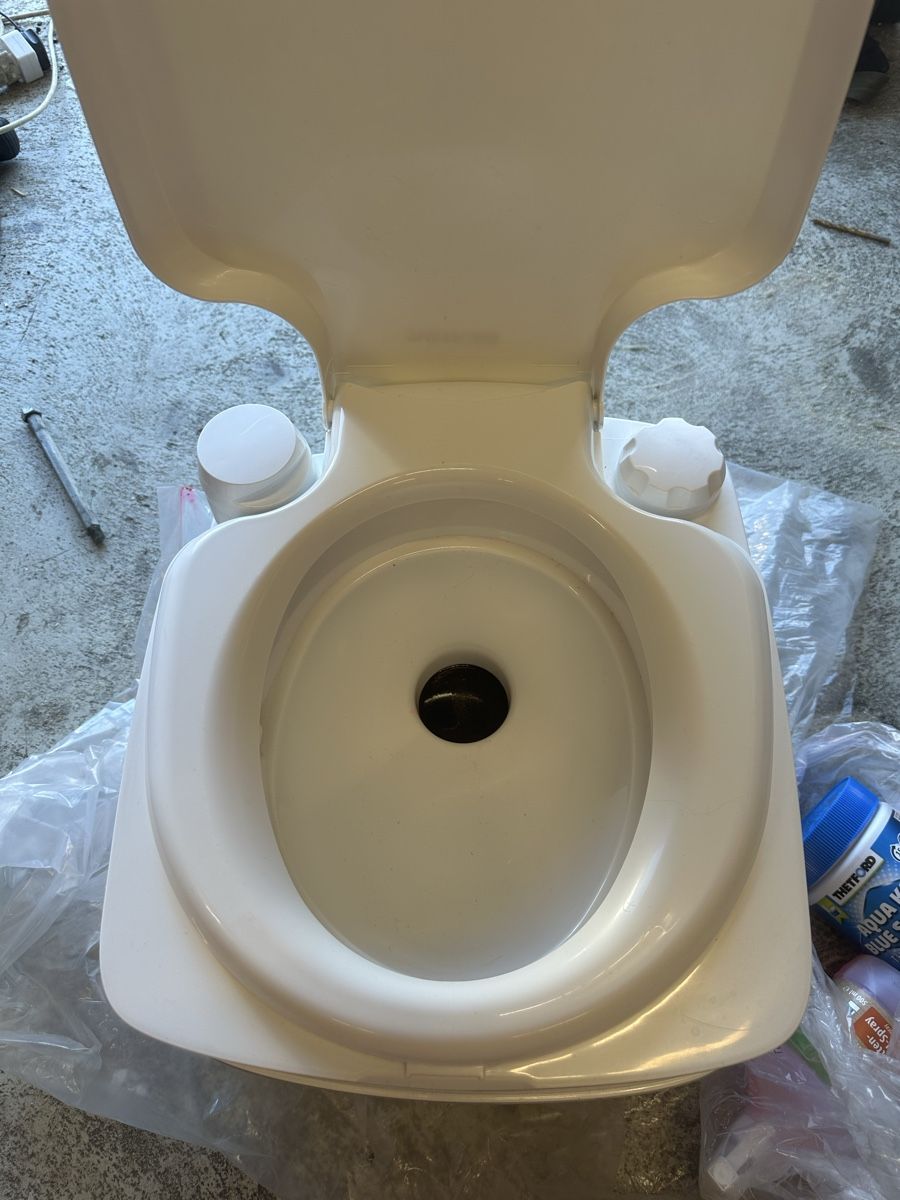 Thetford WC: Chemie Wc – Nuovo e nell'imballaggio originale da Gansingen venduto da Freyren 1
