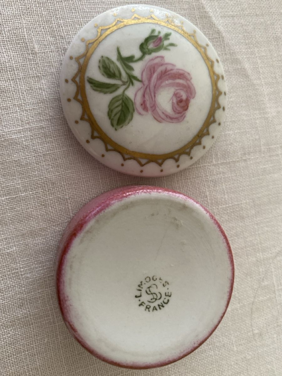 Tutte le decorazioni: Porzellan Dose Limoges – Usato da Adliswil venduto da luzia31 1