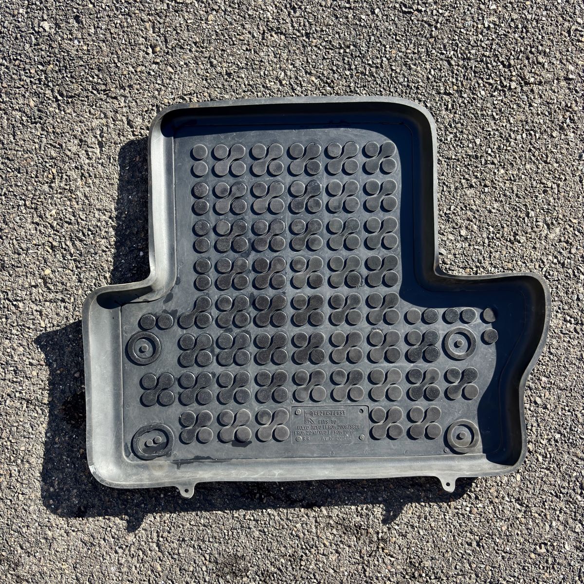 Volvo Tappeti & Tappetini: Used Volvo XC60 Floor Mats 2011 – Usato da Grabs venduto da MDS77 4