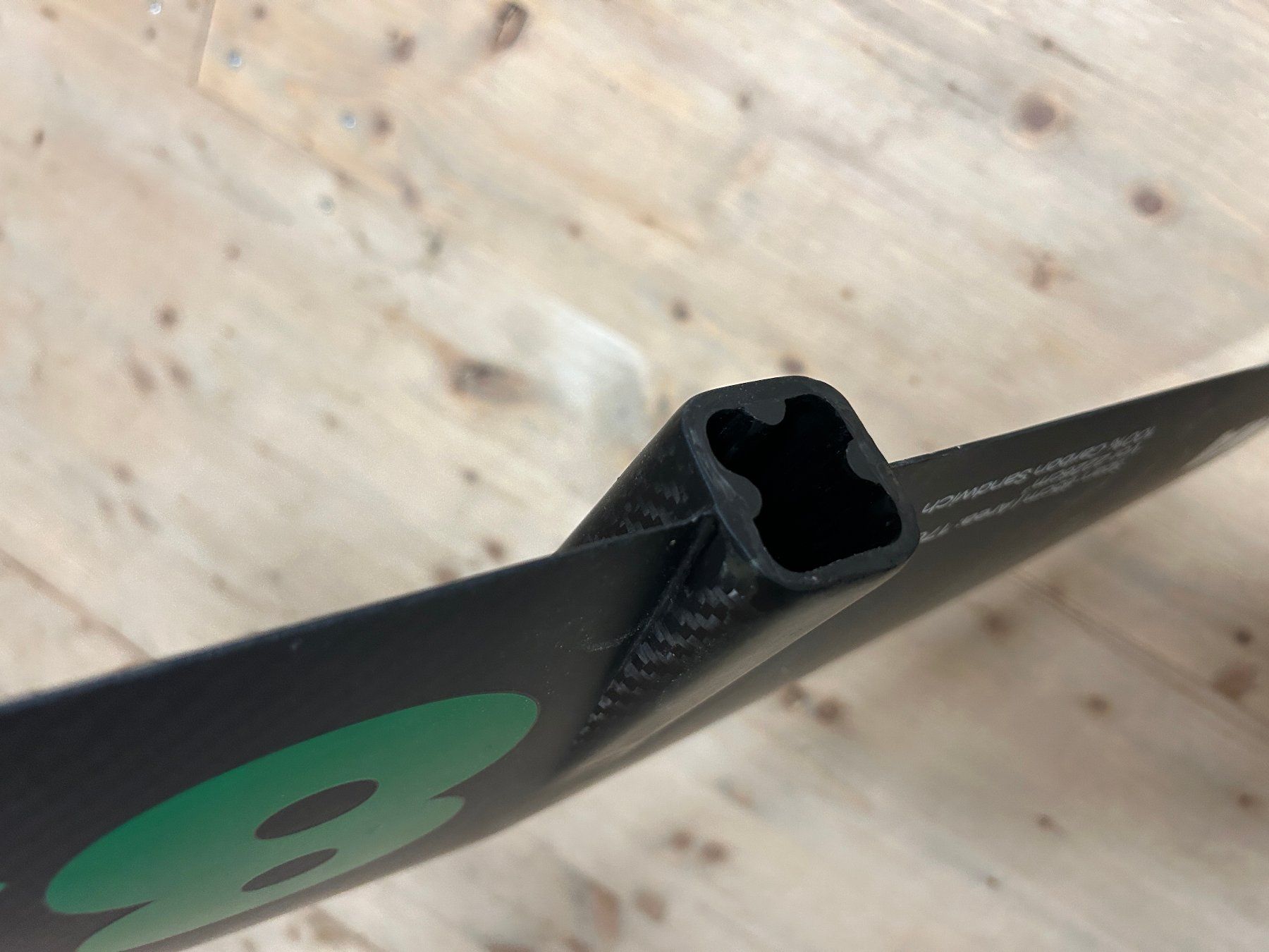 Tavole da surf e di nuoto: Indiana Foil Front Wing 850S – Usato da Oberrieden venduto da WhiteWaveAG 2