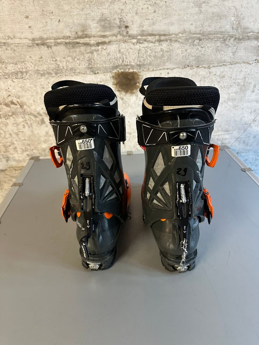 Scarpa Herrenschuhe: Scarpa Touren Skischuhe 29 / 44.5 – Gebraucht aus Emmenbrücke von karkarkar 3