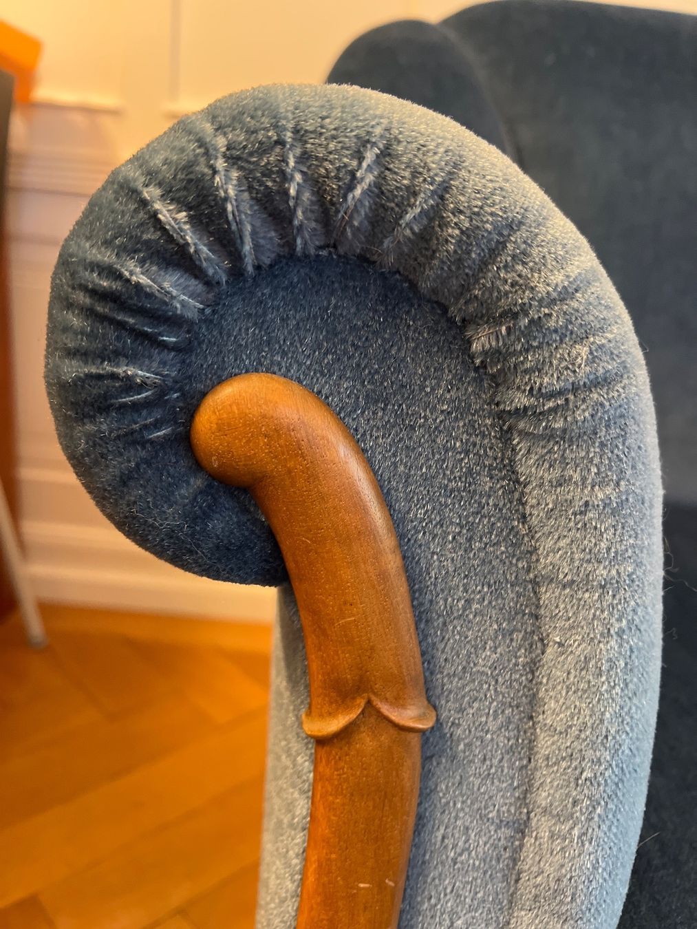 Sessel: Polstersessel – Gebraucht aus Zürich von  3