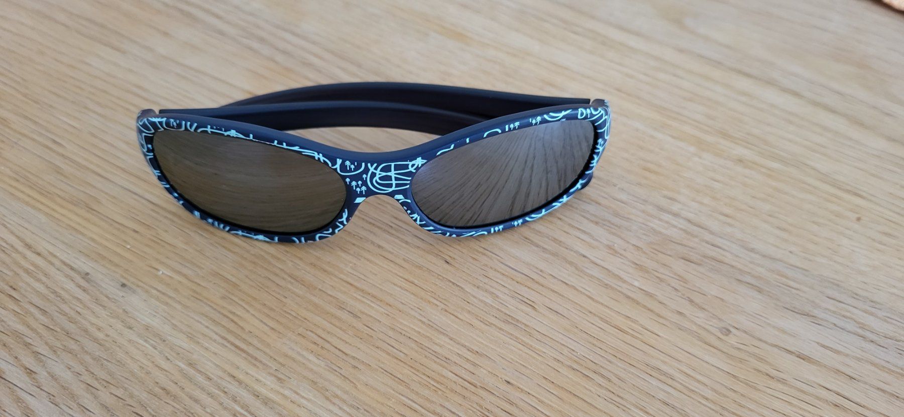 Occhiali & Lenti: Baby Sonnenbrille Quechua neu – Nuovo (secondo la descrizione) da Oberwil BL venduto da Manue1974 1