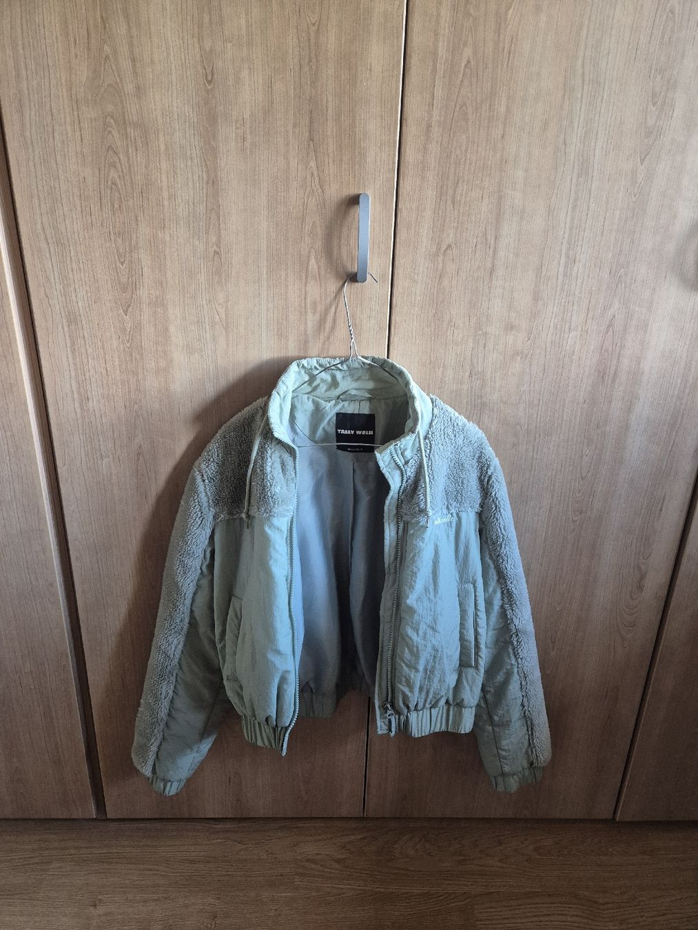 Tally Weijl Giacche: Jacke – Usato da Obergoldbach venduto da _M_H_O_