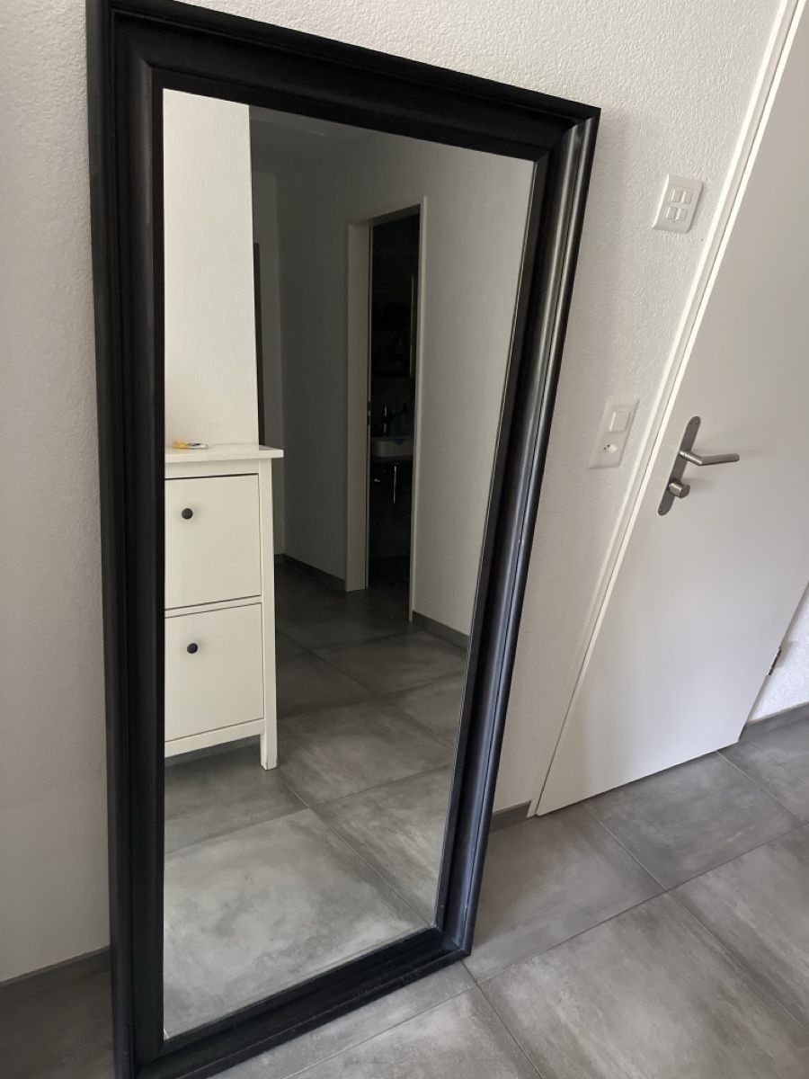 Ikea Specchi: IKEA Hemned Mirror - Spiegel – Usato da Bözberg venduto da Vally_Free