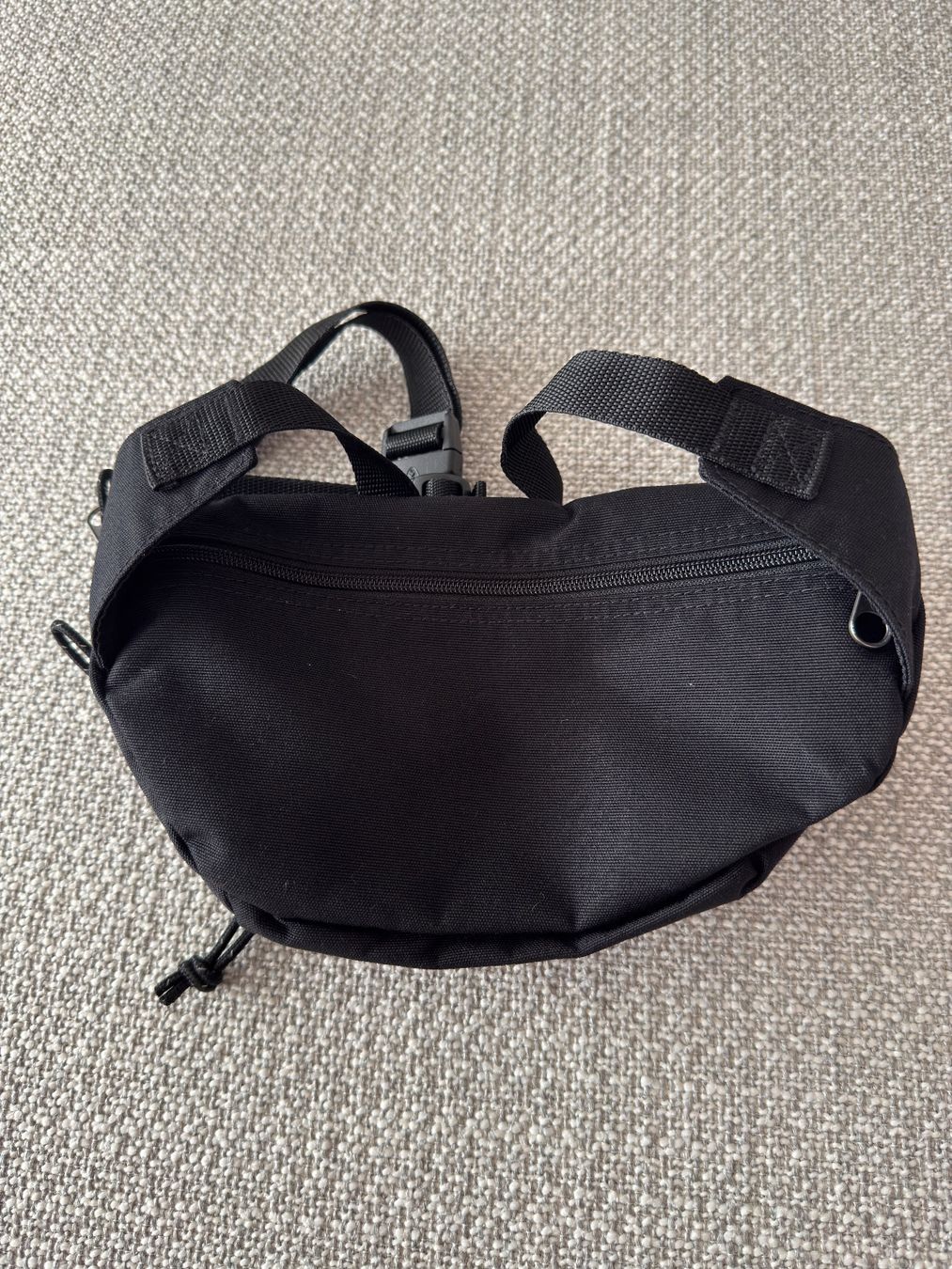 Borse da donna: Eastpak Gürteltasche Unisex – Usato da Wetzikon ZH venduto da hypebeast 1