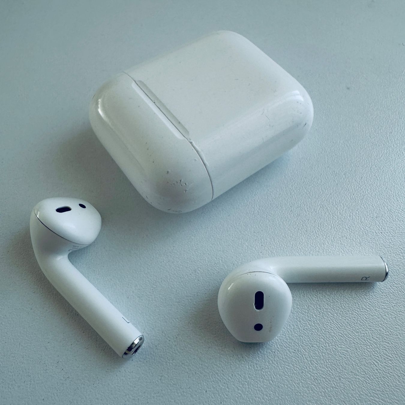 Apple Cuffie: Original Apple AirPods 2 Kopfhörer Wireless Lightning Kabel – Usato da Basel venduto da MY.AIRPODS.SHOP 7