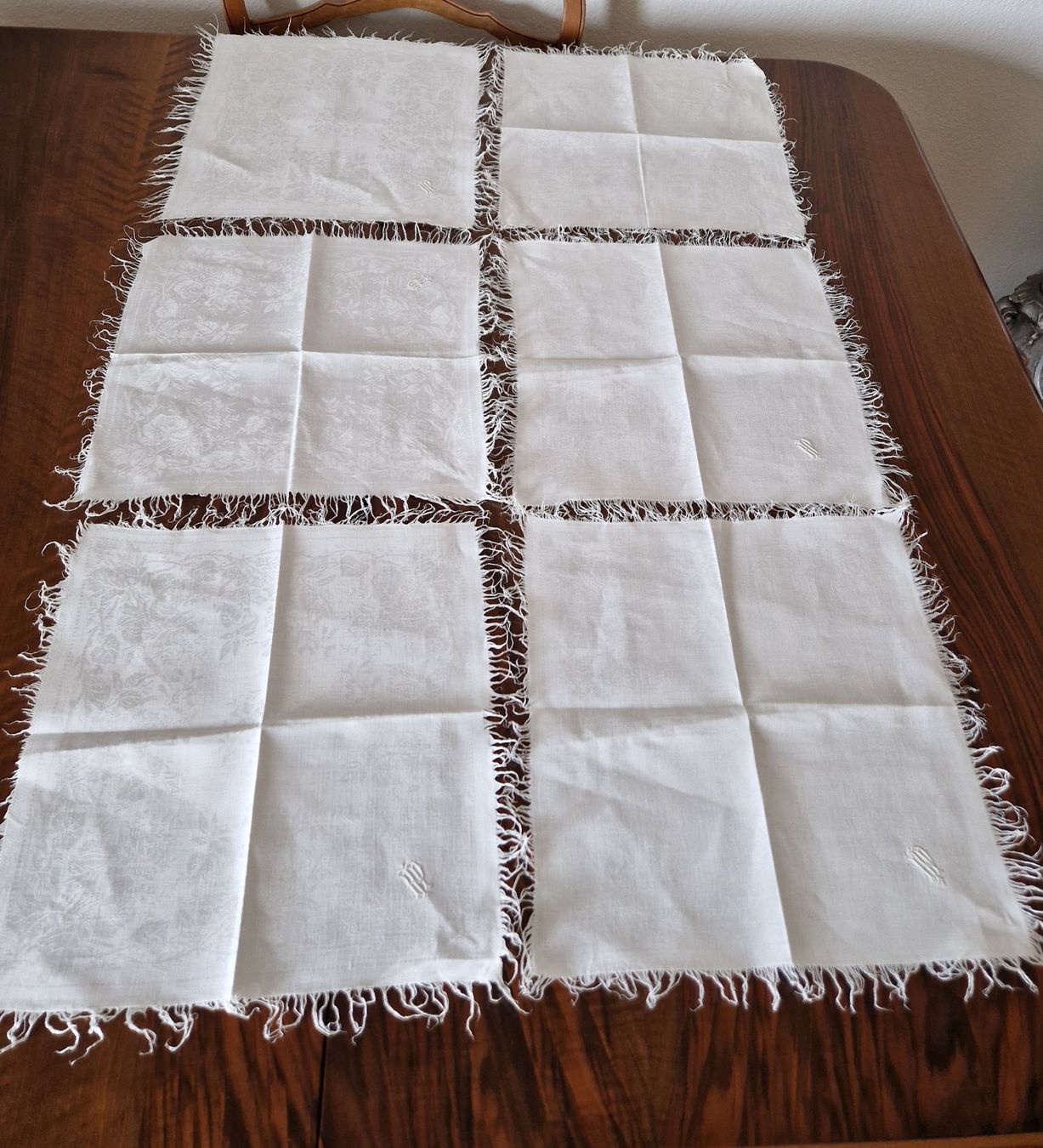 Tovaglioli: Seidendamast Servietten mit Fransen 36x36cm – Usato da Bern venduto da Antikbatik 3