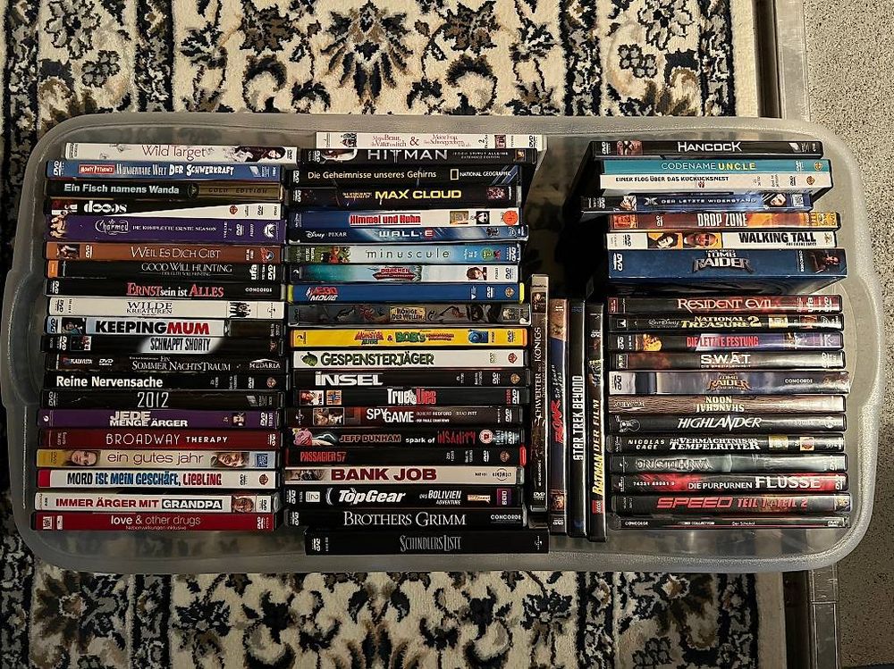 >60 DVDs in top Zustand (Gebraucht) in Wettingen für CHF 60 – nur ...