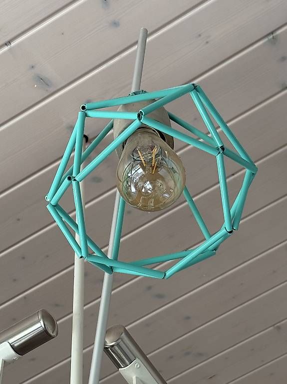 Lampen: Lampe mit Eichensockel – Gebraucht aus Rorschacherberg von PWMU 1