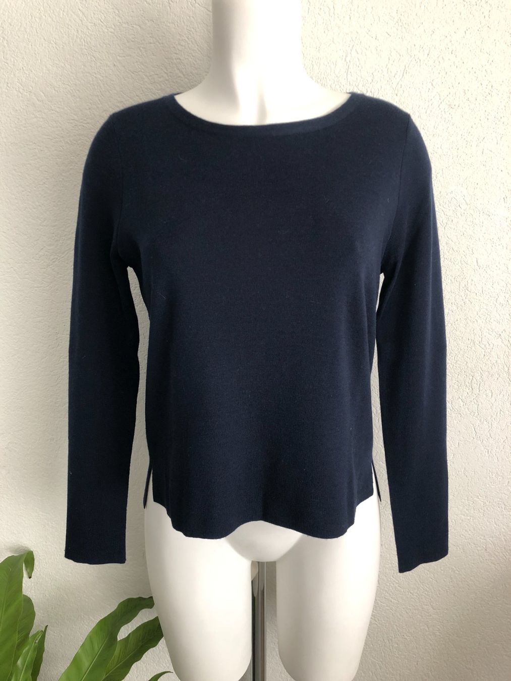 Maglioni & Felpe: Hugenberg Damen Pullover Gr S 100% Merino dunkelblau – Usato da Berg am Irchel venduto da Zweiti_Chance
